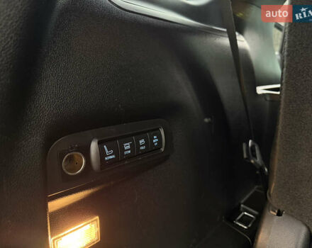 Форд Эксплорер, объемом двигателя 3.5 л и пробегом 170 тыс. км за 22800 $, фото 31 на Automoto.ua