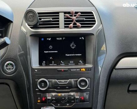 Форд Эксплорер, объемом двигателя 3.5 л и пробегом 50 тыс. км за 23800 $, фото 12 на Automoto.ua