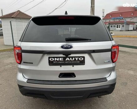 Форд Эксплорер, объемом двигателя 3.7 л и пробегом 272 тыс. км за 17990 $, фото 7 на Automoto.ua