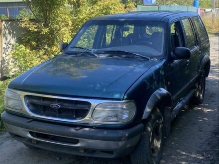 Форд Експлорер, об'ємом двигуна 4 л та пробігом 369 тис. км за 2000 $, фото 1 на Automoto.ua