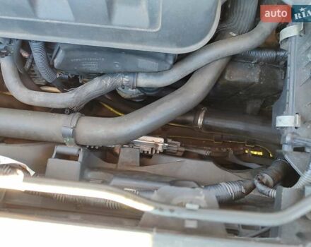 Сірий Форд Експлорер, об'ємом двигуна 2 л та пробігом 148 тис. км за 14100 $, фото 14 на Automoto.ua