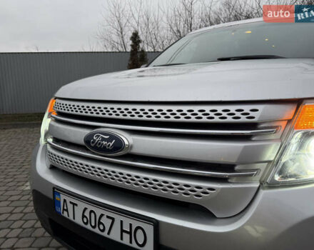 Серый Форд Эксплорер, объемом двигателя 3.5 л и пробегом 200 тыс. км за 12999 $, фото 21 на Automoto.ua