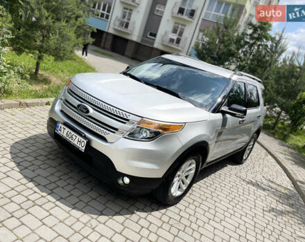 Серый Форд Эксплорер, объемом двигателя 3.5 л и пробегом 219 тыс. км за 15850 $, фото 1 на Automoto.ua