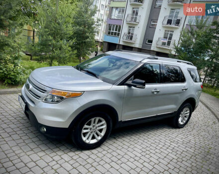 Серый Форд Эксплорер, объемом двигателя 3.5 л и пробегом 219 тыс. км за 15850 $, фото 24 на Automoto.ua