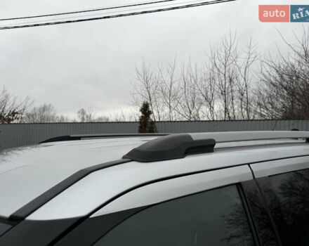 Серый Форд Эксплорер, объемом двигателя 3.5 л и пробегом 200 тыс. км за 12999 $, фото 15 на Automoto.ua