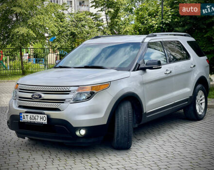 Серый Форд Эксплорер, объемом двигателя 3.5 л и пробегом 219 тыс. км за 15850 $, фото 2 на Automoto.ua