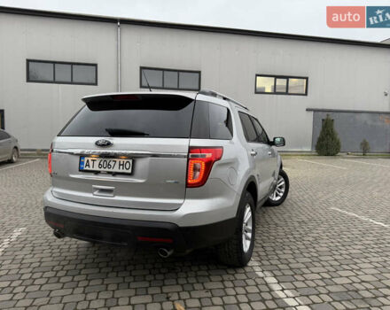 Серый Форд Эксплорер, объемом двигателя 3.5 л и пробегом 200 тыс. км за 12999 $, фото 9 на Automoto.ua