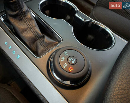 Серый Форд Эксплорер, объемом двигателя 3.5 л и пробегом 200 тыс. км за 12999 $, фото 48 на Automoto.ua