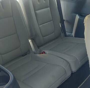 Серый Форд Эксплорер, объемом двигателя 3.5 л и пробегом 213 тыс. км за 14555 $, фото 12 на Automoto.ua