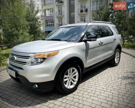 Серый Форд Эксплорер, объемом двигателя 3.5 л и пробегом 219 тыс. км за 15850 $, фото 17 на Automoto.ua