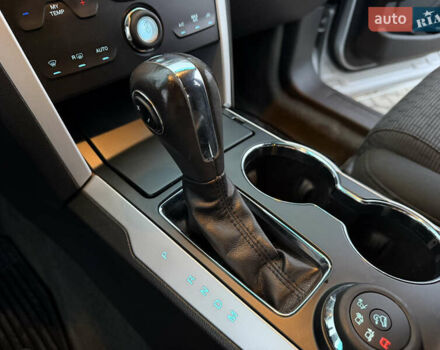 Серый Форд Эксплорер, объемом двигателя 3.5 л и пробегом 200 тыс. км за 12999 $, фото 49 на Automoto.ua