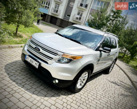 Серый Форд Эксплорер, объемом двигателя 3.5 л и пробегом 219 тыс. км за 15850 $, фото 18 на Automoto.ua