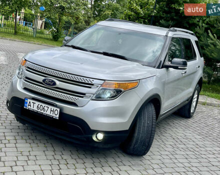 Серый Форд Эксплорер, объемом двигателя 3.5 л и пробегом 219 тыс. км за 15850 $, фото 15 на Automoto.ua
