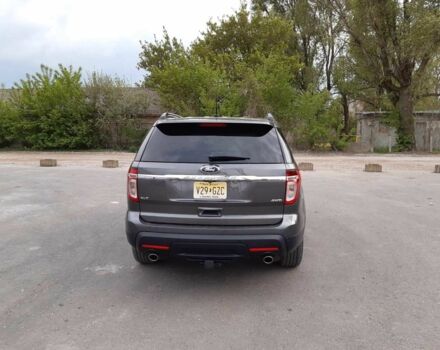 Сірий Форд Експлорер, об'ємом двигуна 3.5 л та пробігом 145 тис. км за 15500 $, фото 5 на Automoto.ua