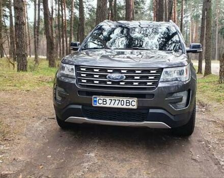 Сірий Форд Експлорер, об'ємом двигуна 3.5 л та пробігом 145 тис. км за 17000 $, фото 1 на Automoto.ua