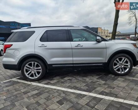 Серый Форд Эксплорер, объемом двигателя 2.26 л и пробегом 235 тыс. км за 14950 $, фото 15 на Automoto.ua