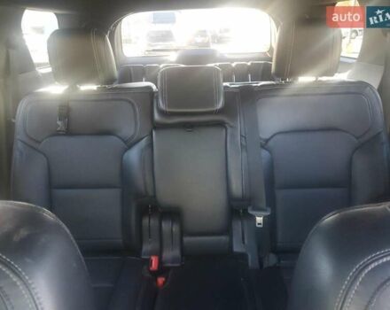 Серый Форд Эксплорер, объемом двигателя 3.5 л и пробегом 154 тыс. км за 3000 $, фото 9 на Automoto.ua