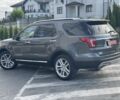 Серый Форд Эксплорер, объемом двигателя 3.5 л и пробегом 178 тыс. км за 19600 $, фото 2 на Automoto.ua