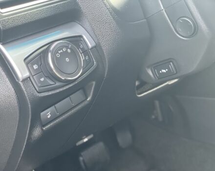 Серый Форд Эксплорер, объемом двигателя 3.5 л и пробегом 178 тыс. км за 19600 $, фото 14 на Automoto.ua