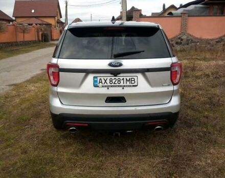 Сірий Форд Експлорер, об'ємом двигуна 3.7 л та пробігом 163 тис. км за 17999 $, фото 6 на Automoto.ua