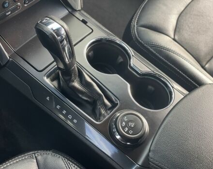 Серый Форд Эксплорер, объемом двигателя 3.5 л и пробегом 178 тыс. км за 19600 $, фото 12 на Automoto.ua