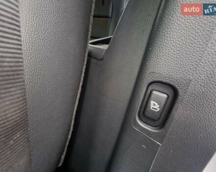 Серый Форд Эксплорер, объемом двигателя 2.26 л и пробегом 235 тыс. км за 14950 $, фото 33 на Automoto.ua