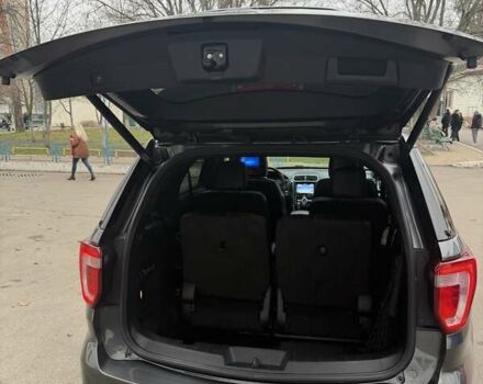 Сірий Форд Експлорер, об'ємом двигуна 3.5 л та пробігом 170 тис. км за 20640 $, фото 21 на Automoto.ua