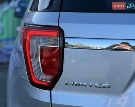 Сірий Форд Експлорер, об'ємом двигуна 3.5 л та пробігом 192 тис. км за 20900 $, фото 16 на Automoto.ua