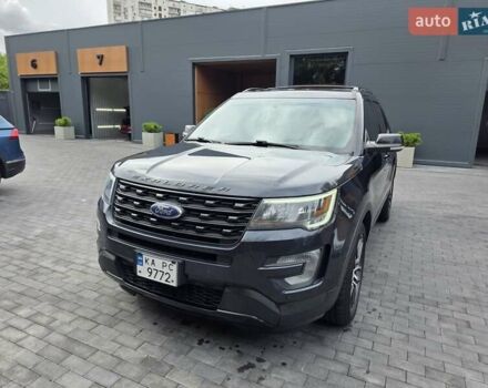 Серый Форд Эксплорер, объемом двигателя 3.5 л и пробегом 263 тыс. км за 16200 $, фото 2 на Automoto.ua