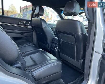 Сірий Форд Експлорер, об'ємом двигуна 3.5 л та пробігом 192 тис. км за 20900 $, фото 57 на Automoto.ua
