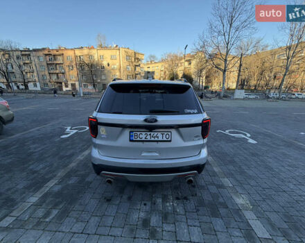 Серый Форд Эксплорер, объемом двигателя 2.26 л и пробегом 180 тыс. км за 18300 $, фото 1 на Automoto.ua