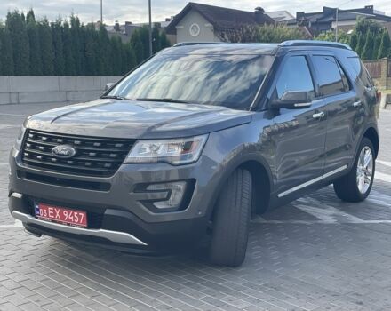 Серый Форд Эксплорер, объемом двигателя 3.5 л и пробегом 178 тыс. км за 19600 $, фото 1 на Automoto.ua
