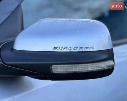 Сірий Форд Експлорер, об'ємом двигуна 3.5 л та пробігом 192 тис. км за 20900 $, фото 22 на Automoto.ua