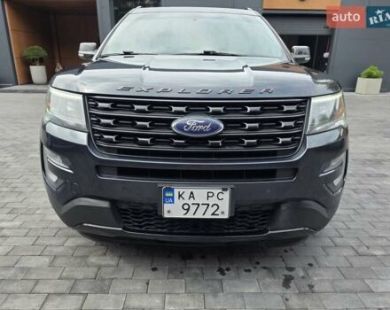 Серый Форд Эксплорер, объемом двигателя 3.5 л и пробегом 263 тыс. км за 16200 $, фото 8 на Automoto.ua