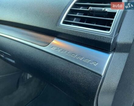 Сірий Форд Експлорер, об'ємом двигуна 3.5 л та пробігом 192 тис. км за 20900 $, фото 39 на Automoto.ua