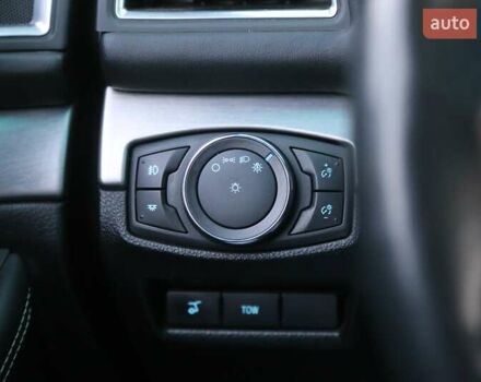 Серый Форд Эксплорер, объемом двигателя 3.5 л и пробегом 155 тыс. км за 21500 $, фото 27 на Automoto.ua