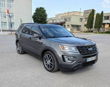 Серый Форд Эксплорер, объемом двигателя 3.5 л и пробегом 184 тыс. км за 18000 $, фото 10 на Automoto.ua