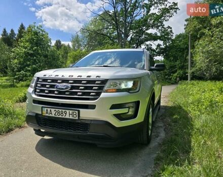 Серый Форд Эксплорер, объемом двигателя 3.5 л и пробегом 130 тыс. км за 20500 $, фото 39 на Automoto.ua