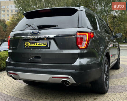 Форд Эксплорер 2017 в Львове на Automoto.ua Серый Форд Эксплорер, объемом двигателя 3.5 л и пробегом 167 тыс. км за 20300 $, фото 6 на Automoto.ua