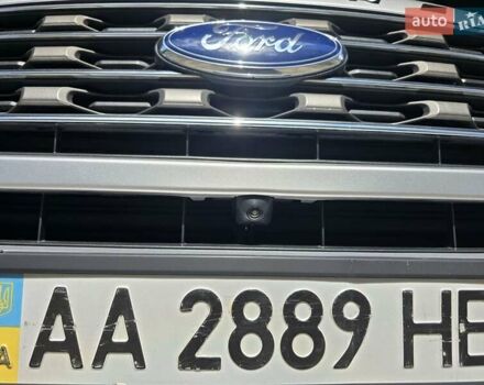 Серый Форд Эксплорер, объемом двигателя 3.5 л и пробегом 130 тыс. км за 20500 $, фото 5 на Automoto.ua