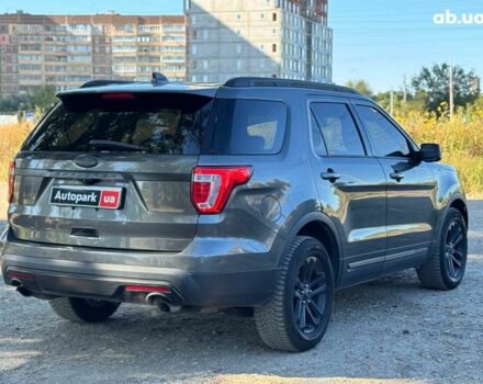 Сірий Форд Експлорер, об'ємом двигуна 2.3 л та пробігом 180 тис. км за 19390 $, фото 9 на Automoto.ua