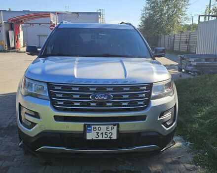 Сірий Форд Експлорер, об'ємом двигуна 3.5 л та пробігом 225 тис. км за 16000 $, фото 1 на Automoto.ua