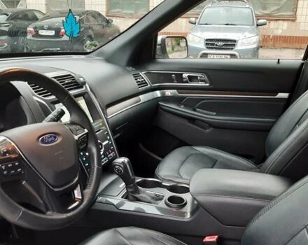 Серый Форд Эксплорер, объемом двигателя 3.5 л и пробегом 165 тыс. км за 20500 $, фото 19 на Automoto.ua