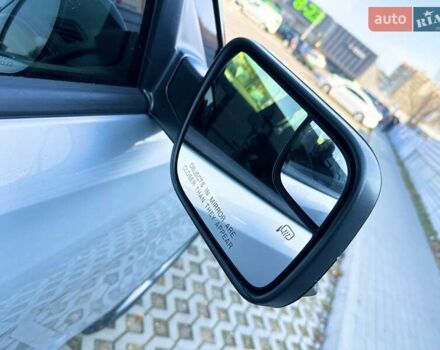 Серый Форд Эксплорер, объемом двигателя 3.5 л и пробегом 132 тыс. км за 18300 $, фото 27 на Automoto.ua