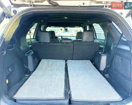 Серый Форд Эксплорер, объемом двигателя 3.5 л и пробегом 132 тыс. км за 18300 $, фото 44 на Automoto.ua