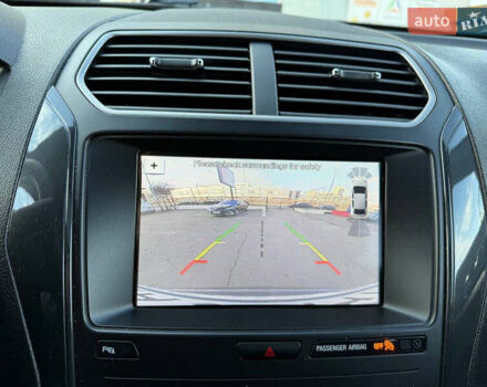 Серый Форд Эксплорер, объемом двигателя 2.26 л и пробегом 68 тыс. км за 18000 $, фото 28 на Automoto.ua