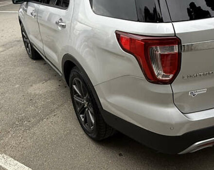 Сірий Форд Експлорер, об'ємом двигуна 3.5 л та пробігом 153 тис. км за 20000 $, фото 8 на Automoto.ua