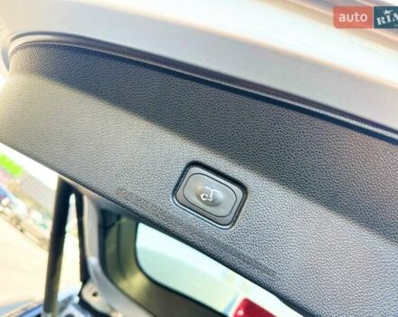 Серый Форд Эксплорер, объемом двигателя 3.5 л и пробегом 132 тыс. км за 18300 $, фото 29 на Automoto.ua