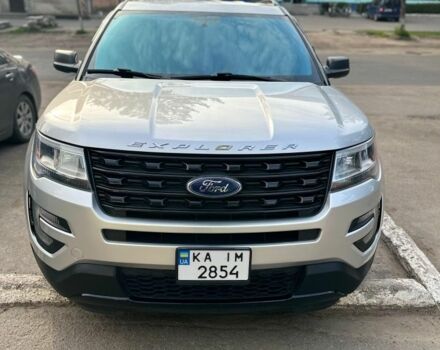 Серый Форд Эксплорер, объемом двигателя 3.5 л и пробегом 95 тыс. км за 19999 $, фото 1 на Automoto.ua