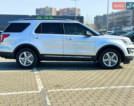 Серый Форд Эксплорер, объемом двигателя 3.5 л и пробегом 132 тыс. км за 18300 $, фото 26 на Automoto.ua